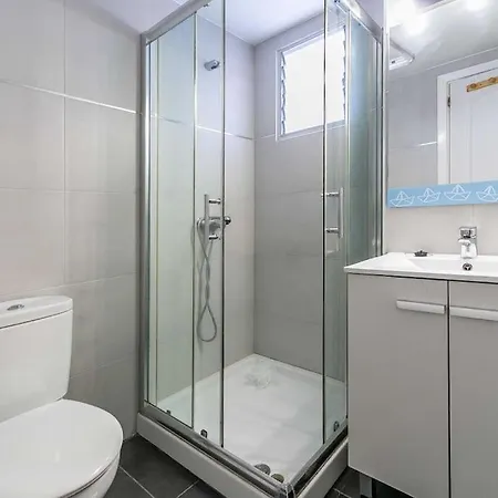 83-beachfront Apartment, 公寓 *